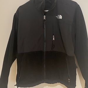 Black north face fleece